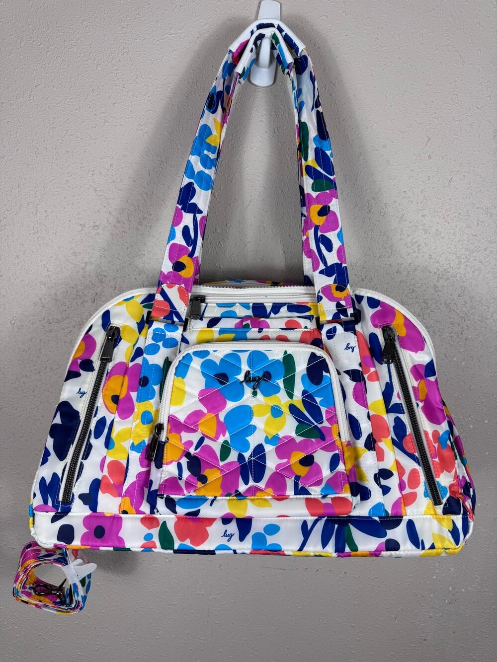 NWT Lug Propeller 2 Overnight Bag in Bright Wildflower Pattern